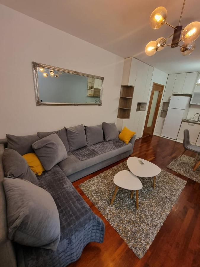 5 star apartment Podgorica Exteriör bild